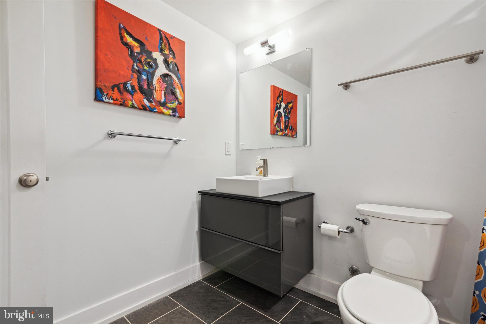 2711 W Jefferson St #1