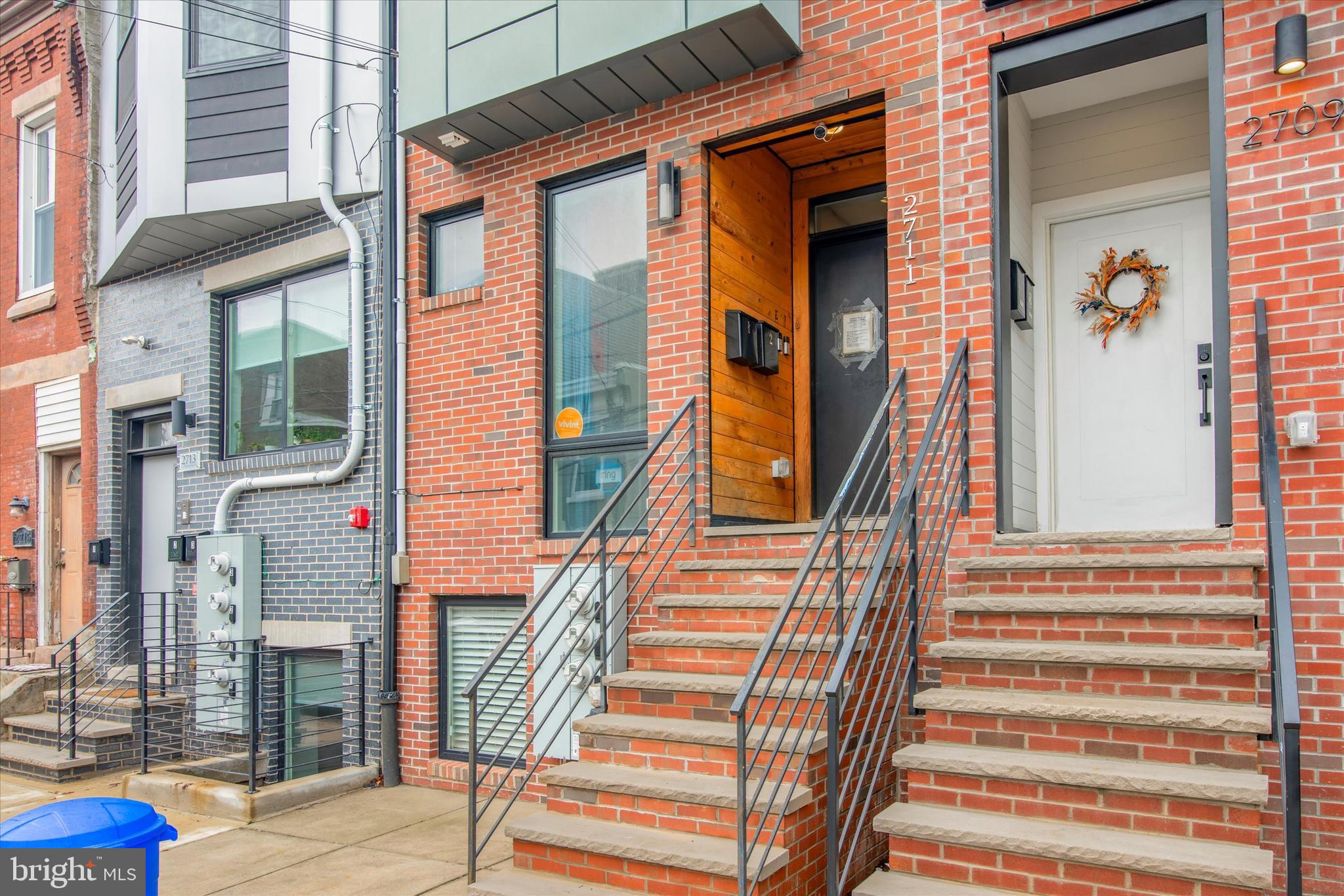 2711 W Jefferson St #1