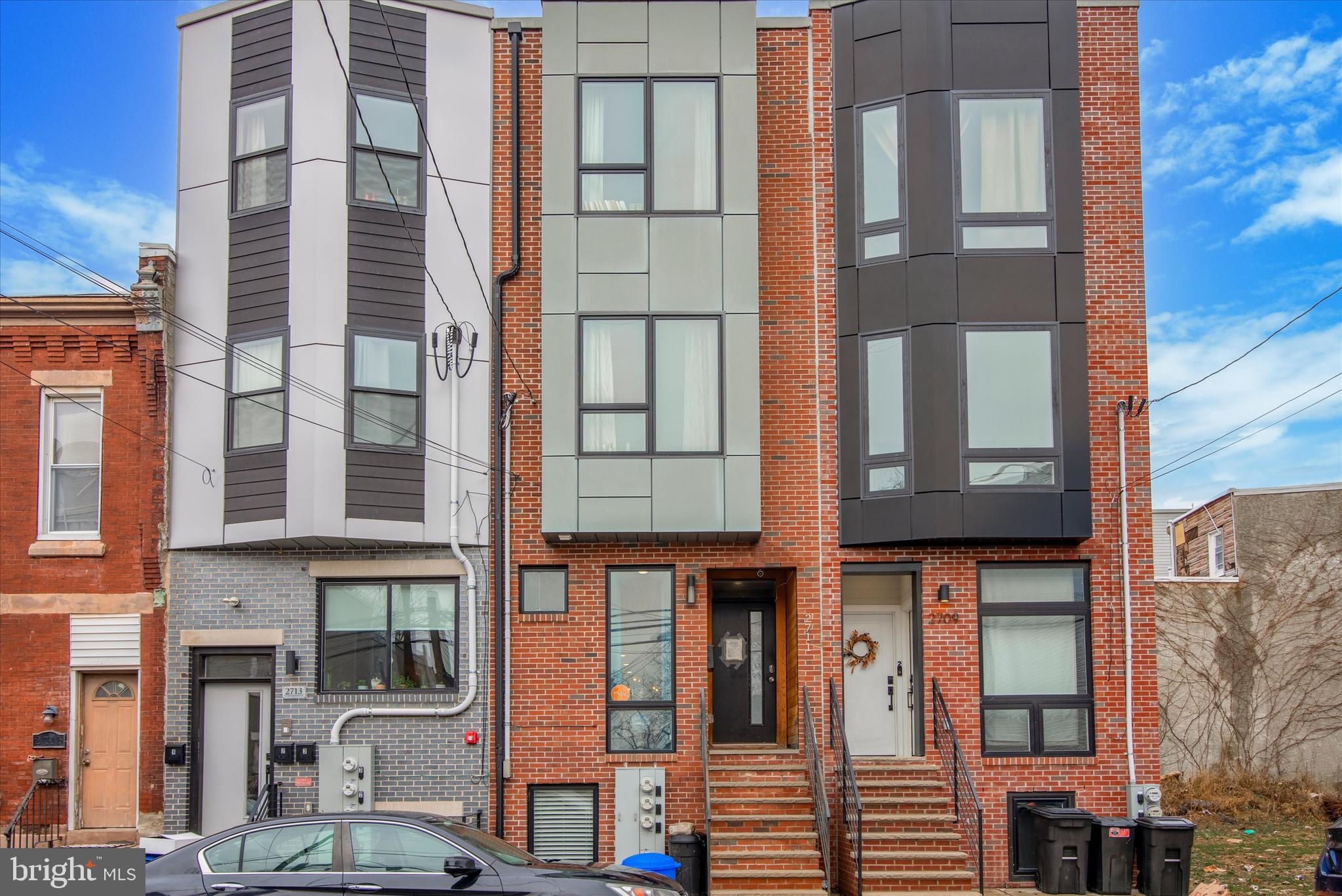 2711 W Jefferson St #1