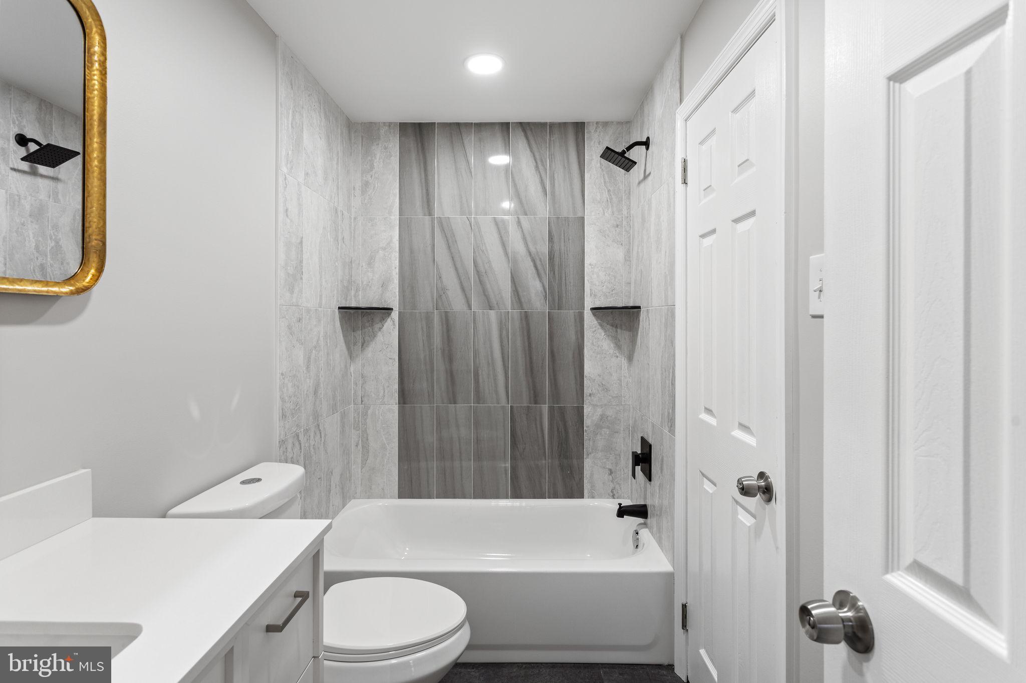 4054 E Cheltenham Ave