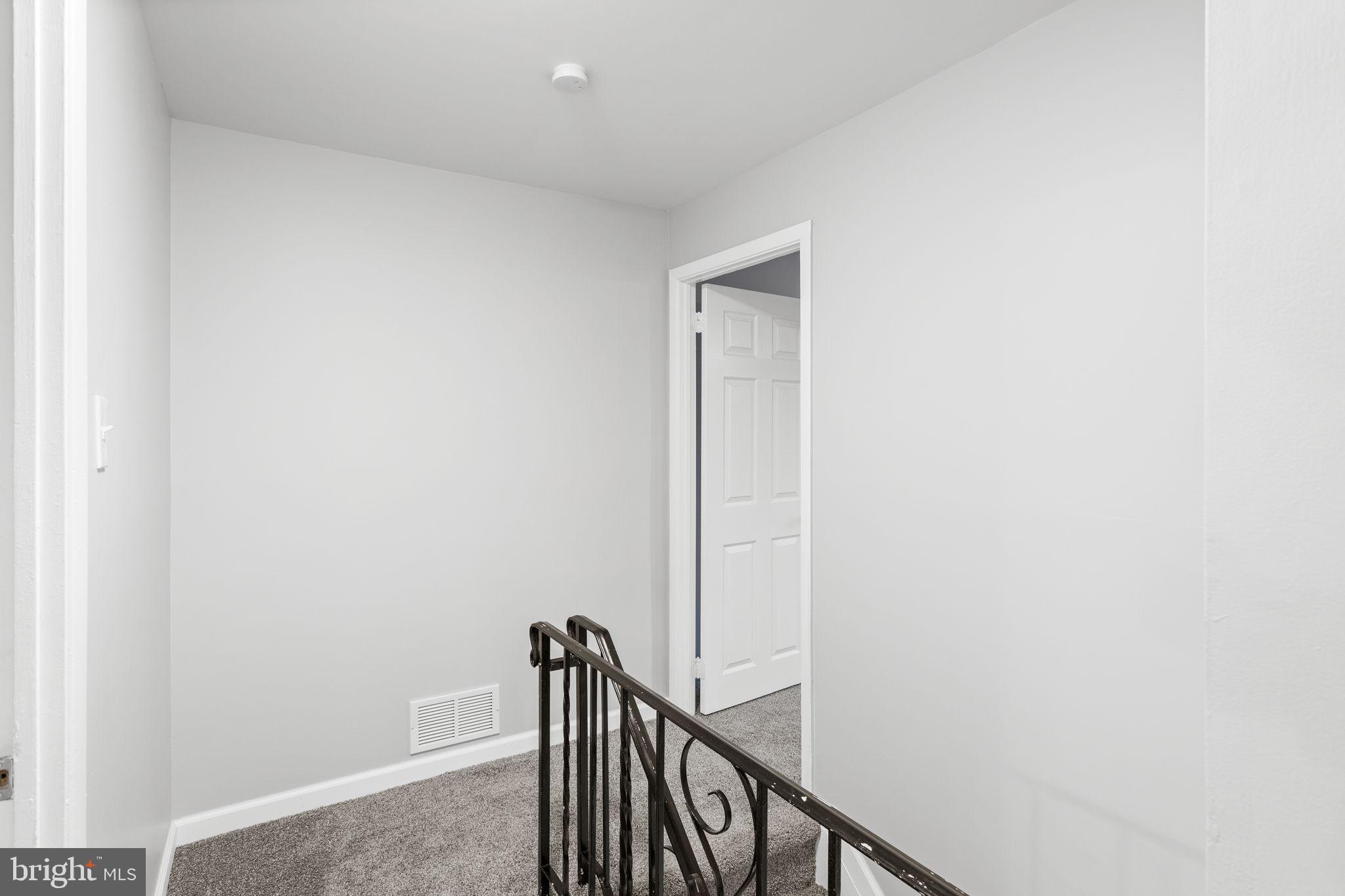 4054 E Cheltenham Ave