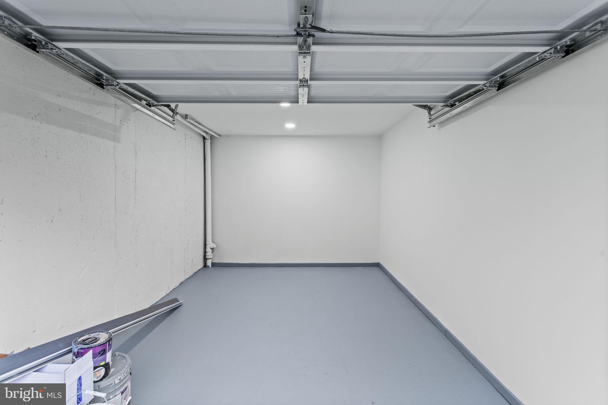 4054 E Cheltenham Ave