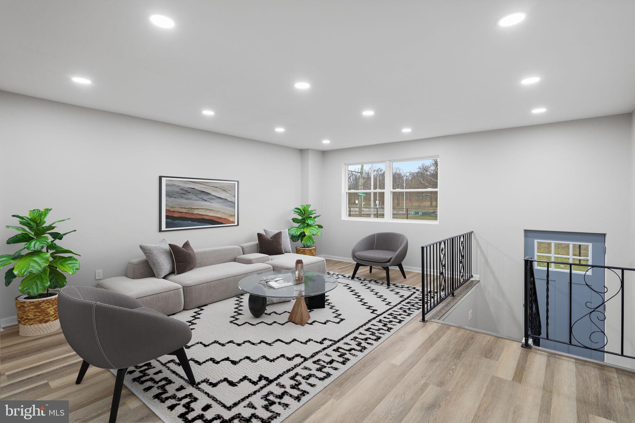 4054 E Cheltenham Ave