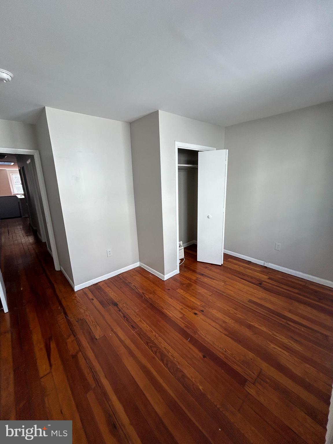 1819 BAINBRIDGE ST #3
