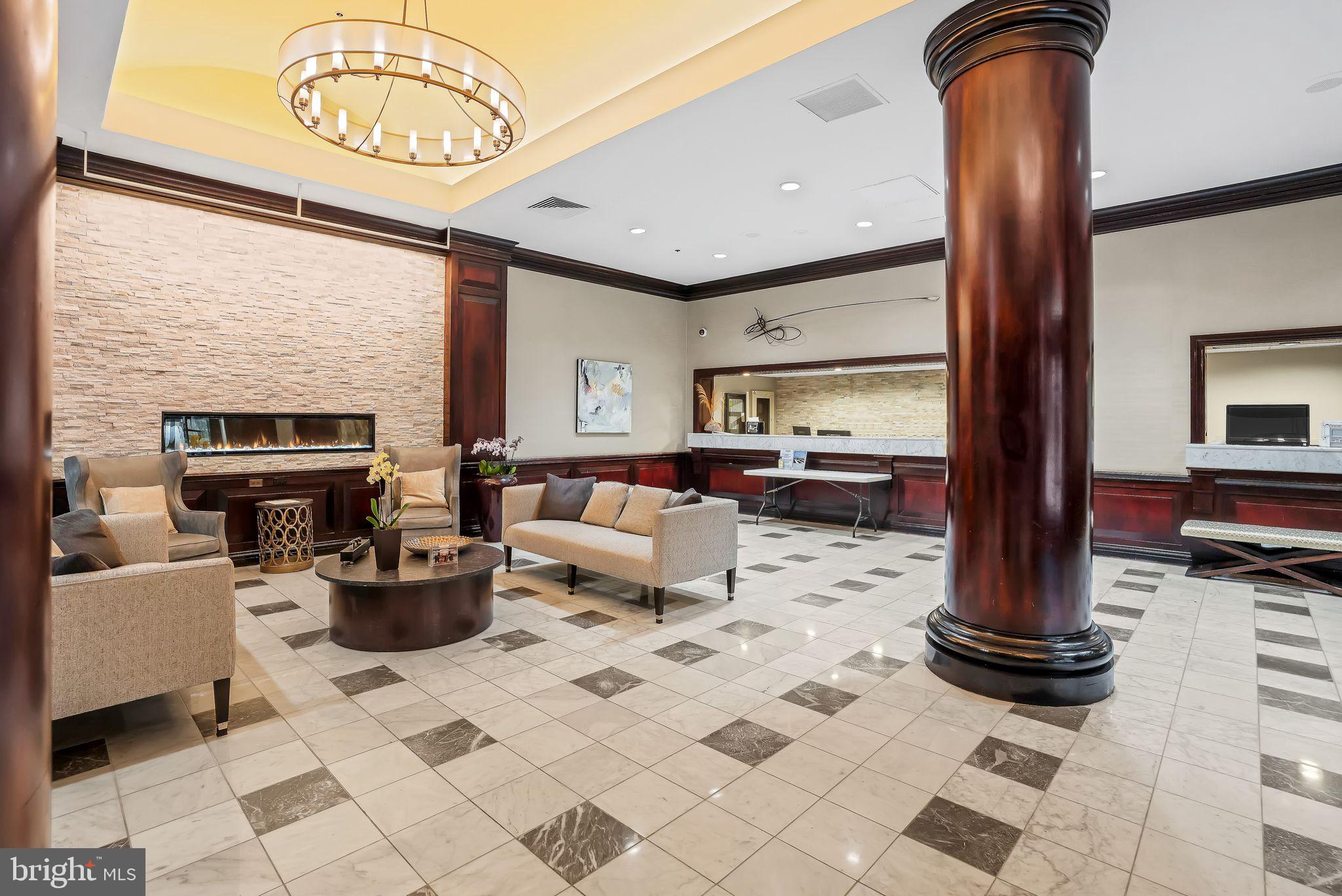 2001 Hamilton St #2305