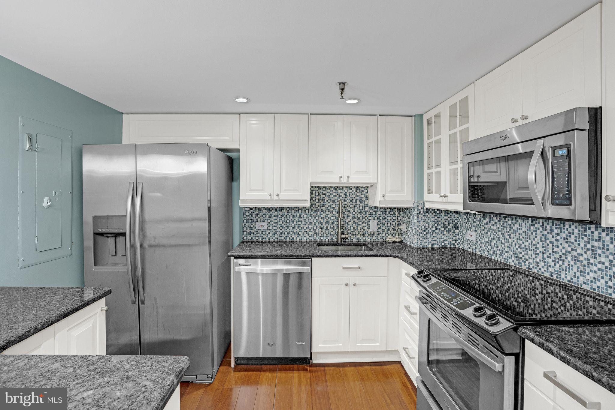 2001 Hamilton St #2305