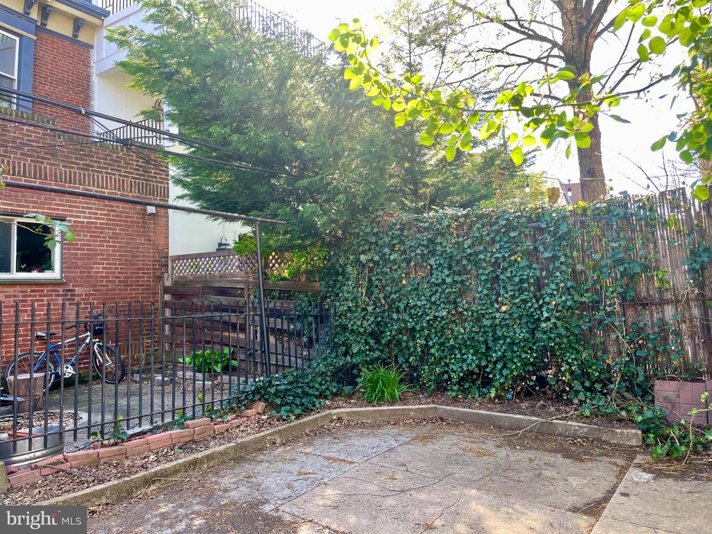 1308 Morris St