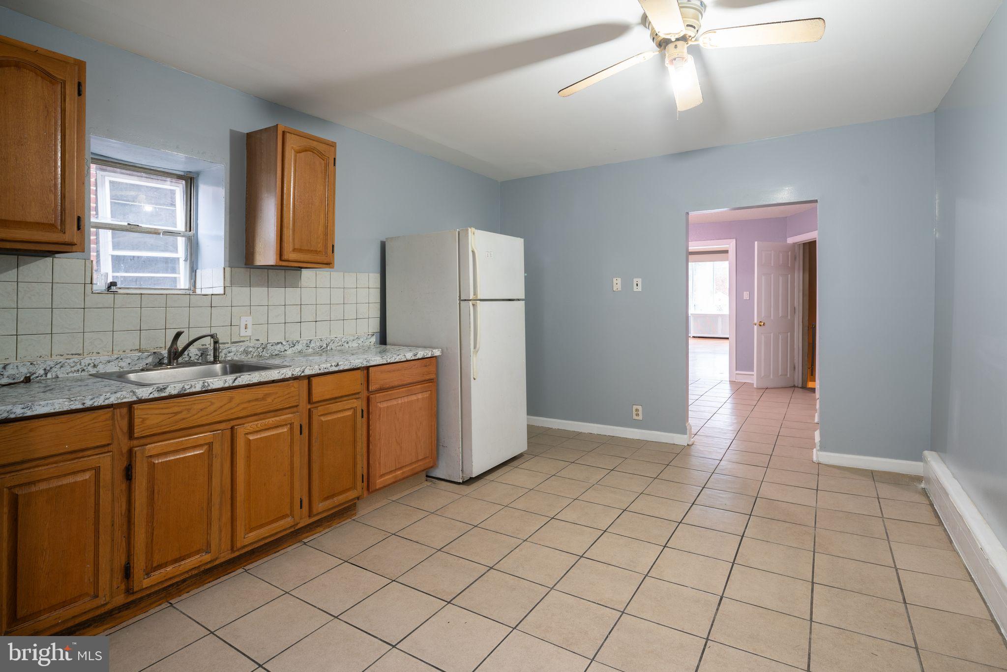 3906 K St