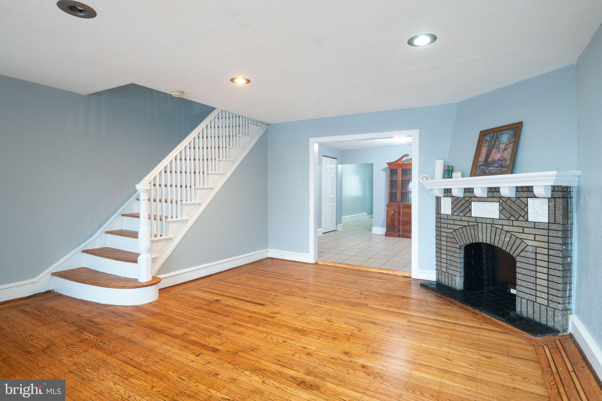 3906 K St