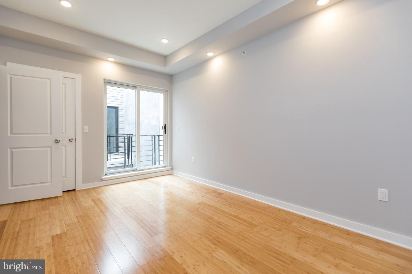 2230 FRANKFORD AVE #2