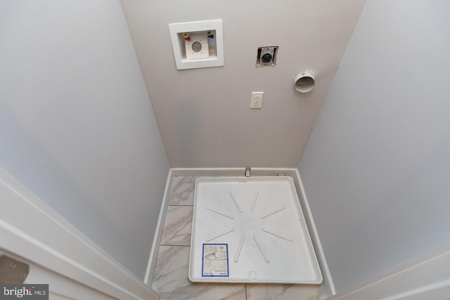 2230 FRANKFORD AVE #2