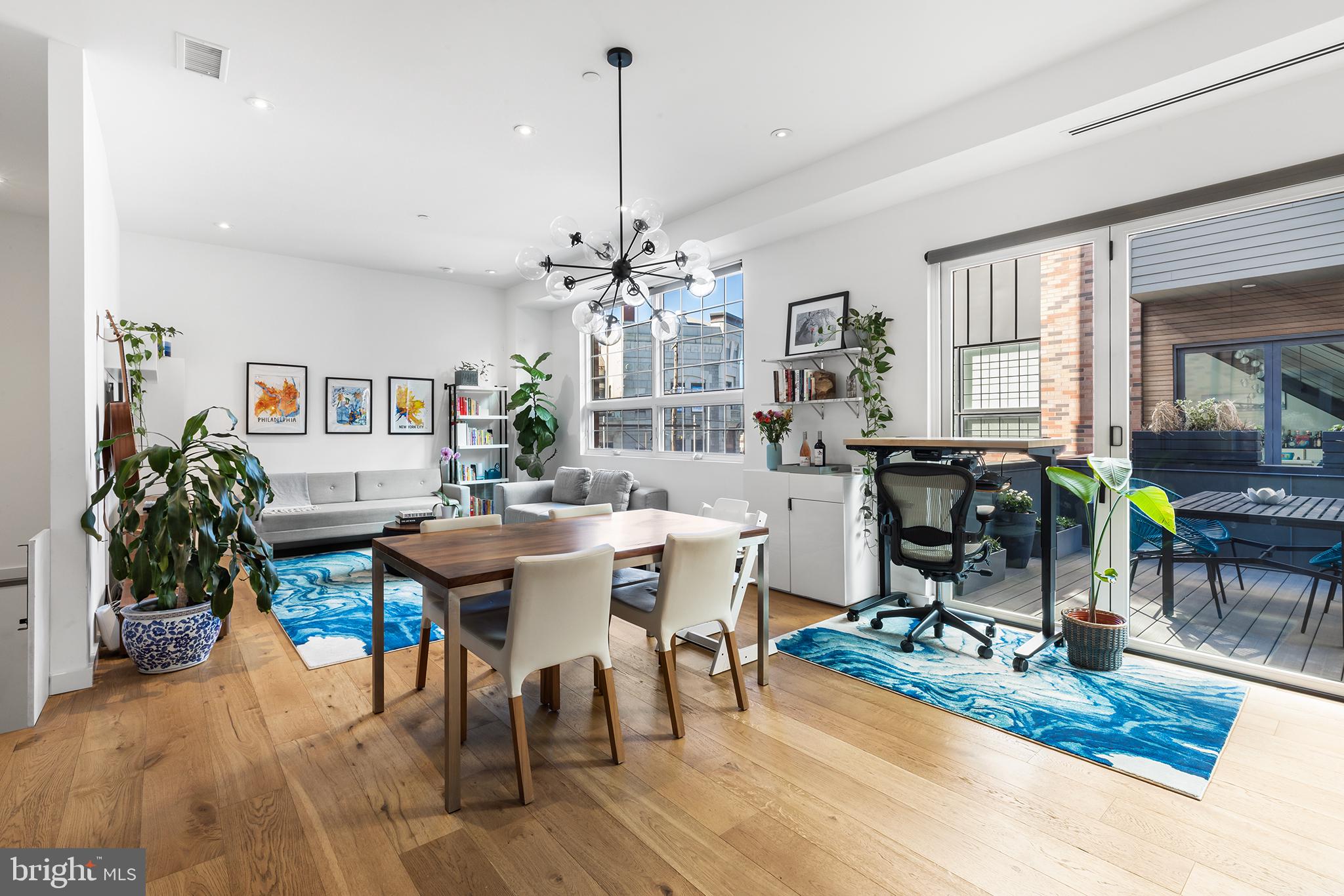 1124 Shackamaxon St #8