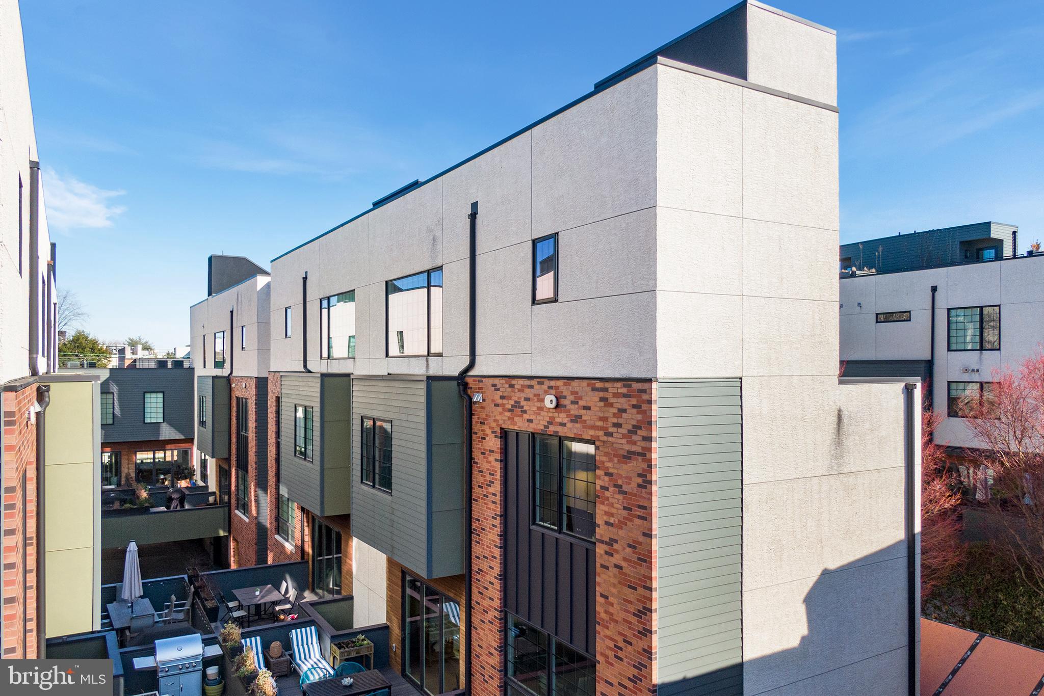 1124 Shackamaxon St #8