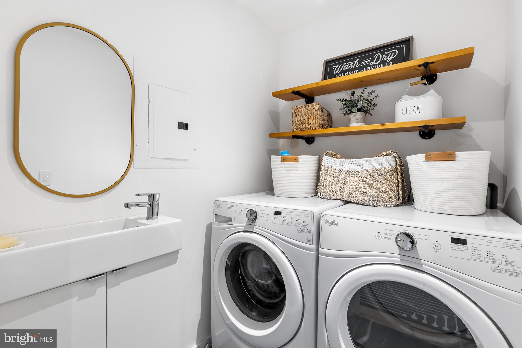 1124 Shackamaxon St #8