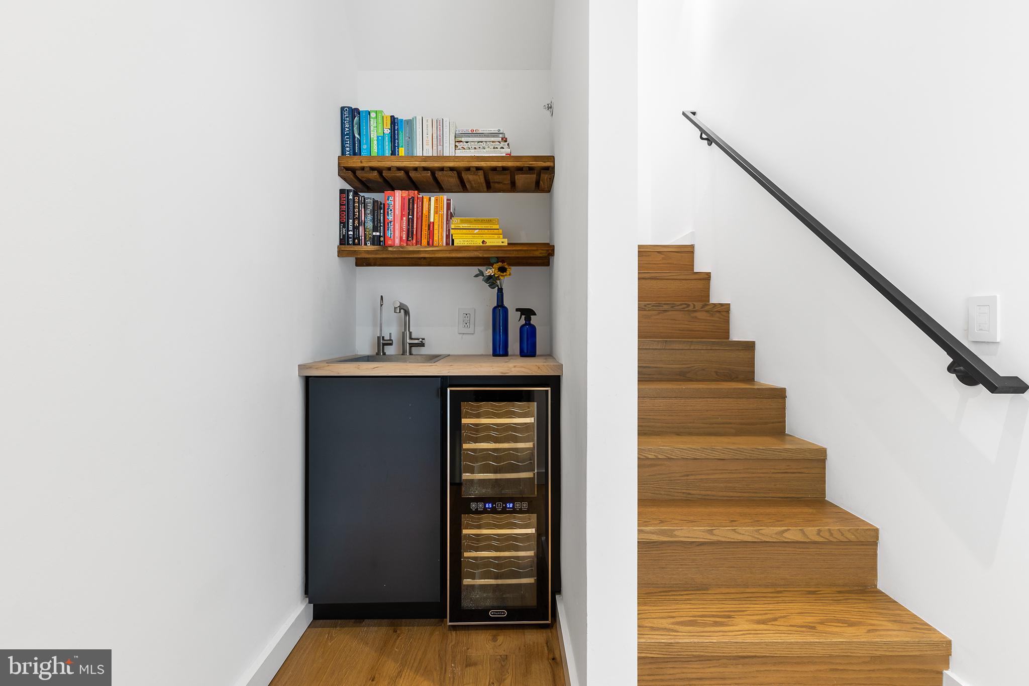 1124 Shackamaxon St #8