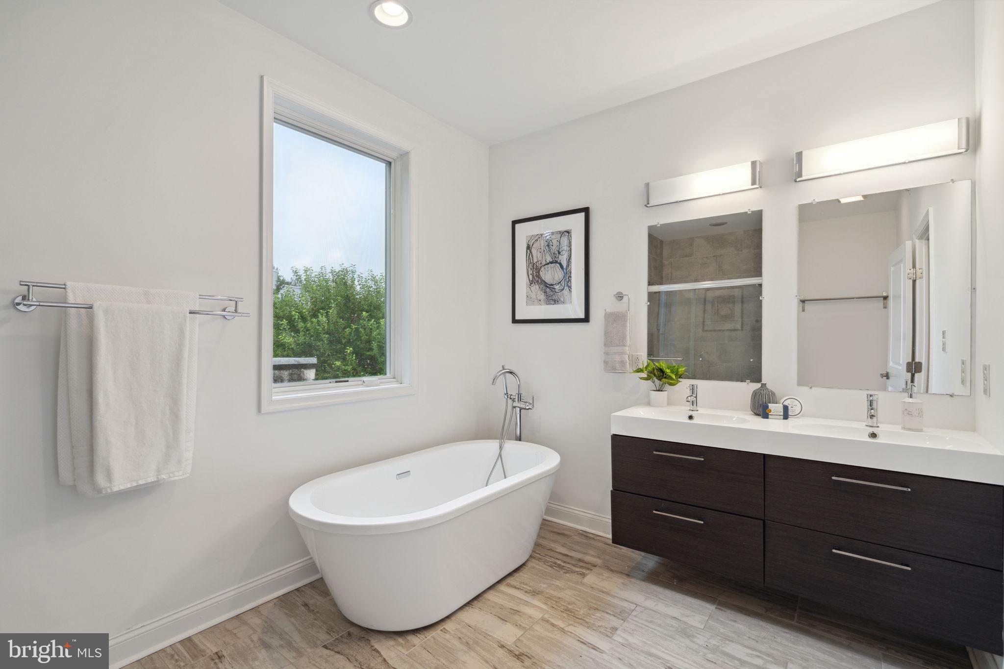 304 Cecil B Moore Ave