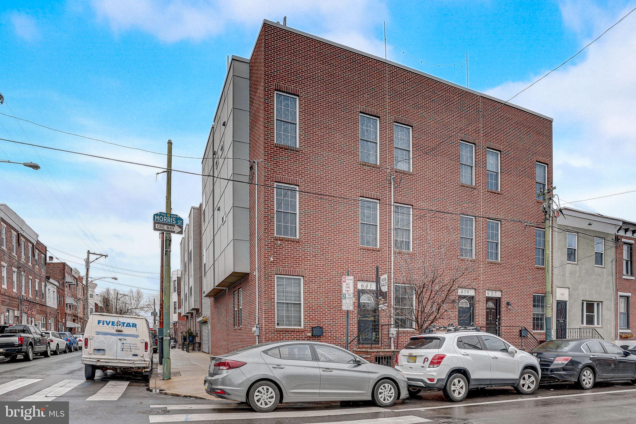641 Morris St