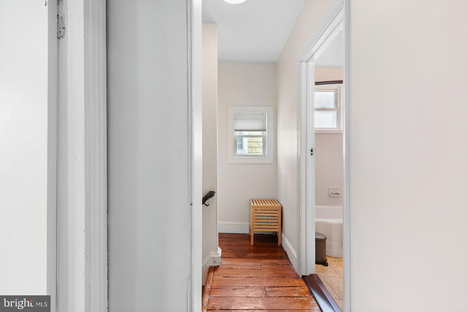 2218 MADISON SQ