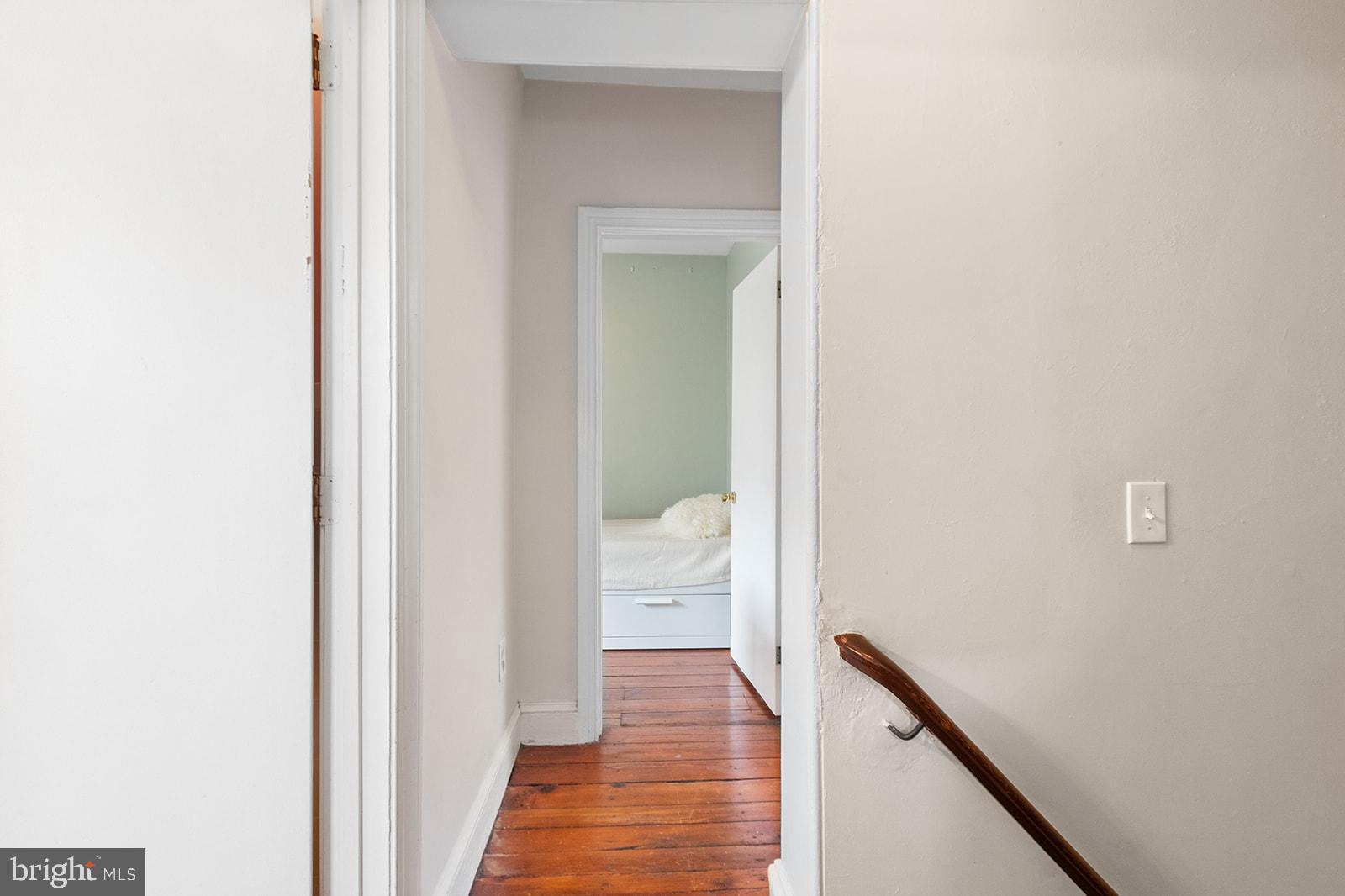 2218 MADISON SQ