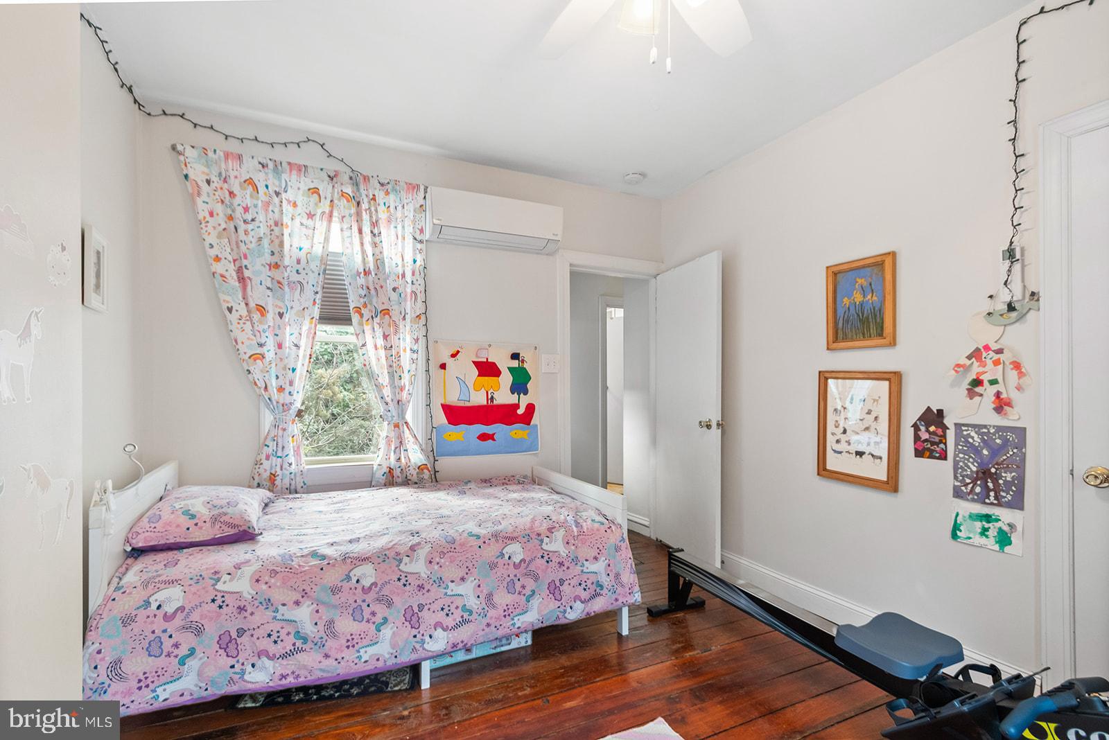 2218 MADISON SQ