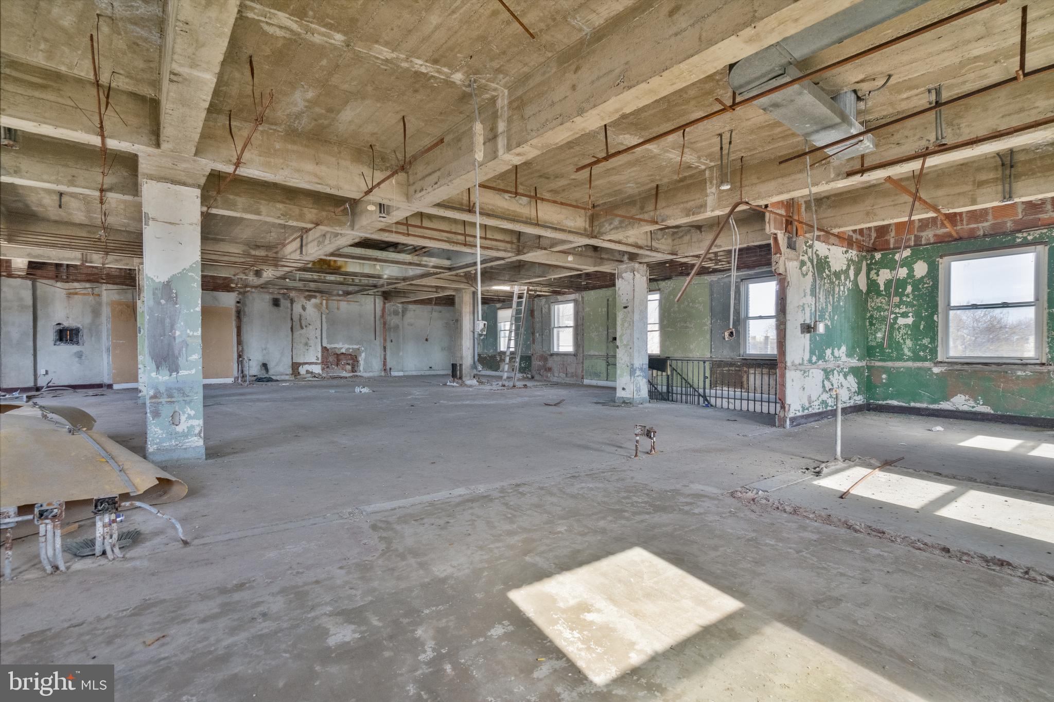 601 W Susquehanna Ave