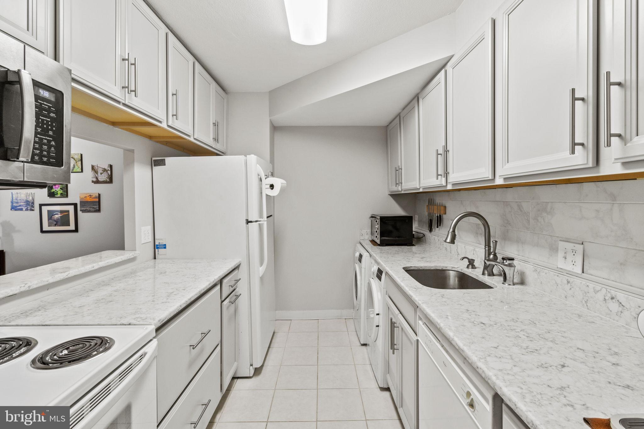 1901 John F Kennedy Blvd #1005