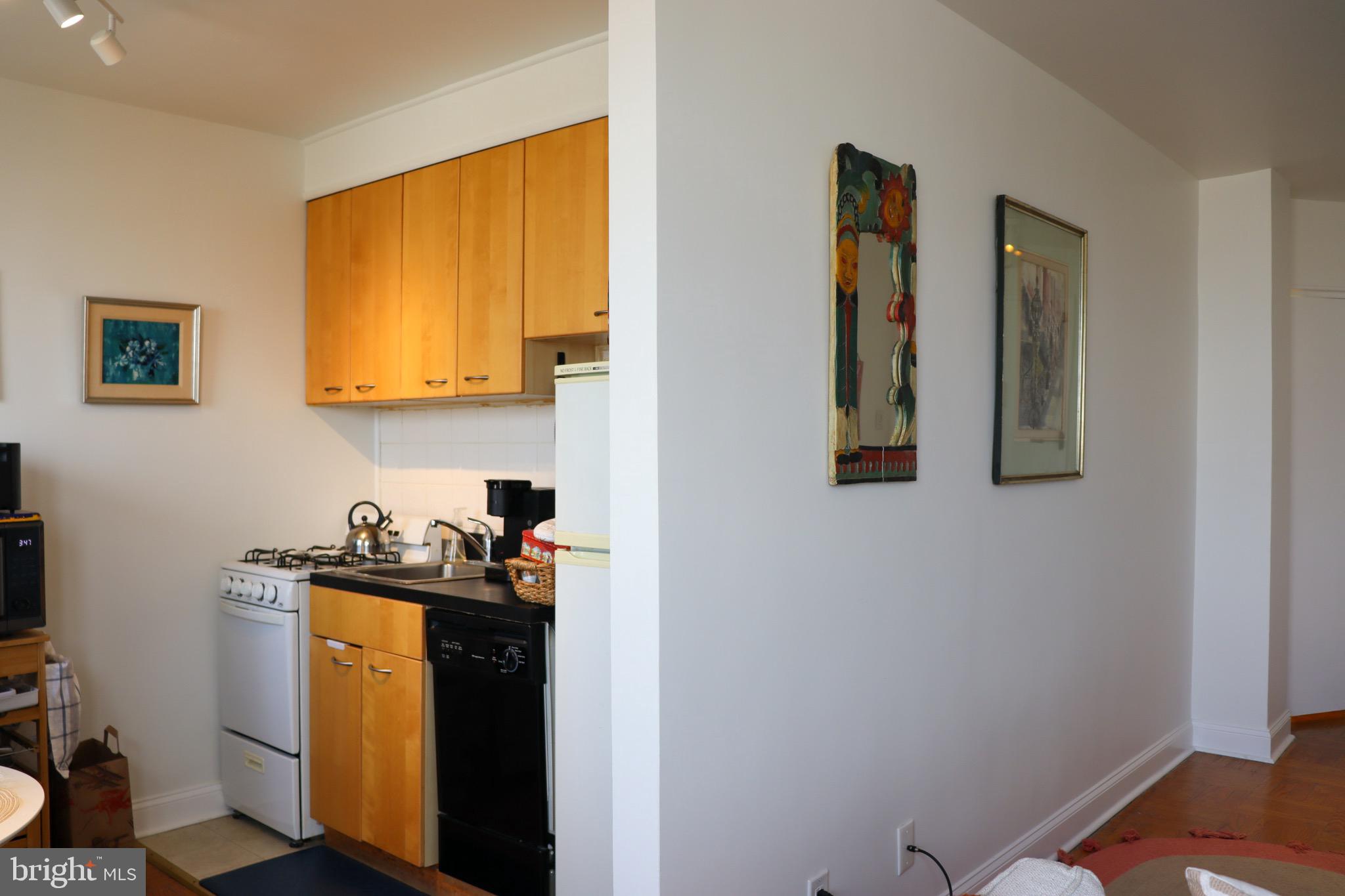 2601 PENNSYLVANIA AVE #613