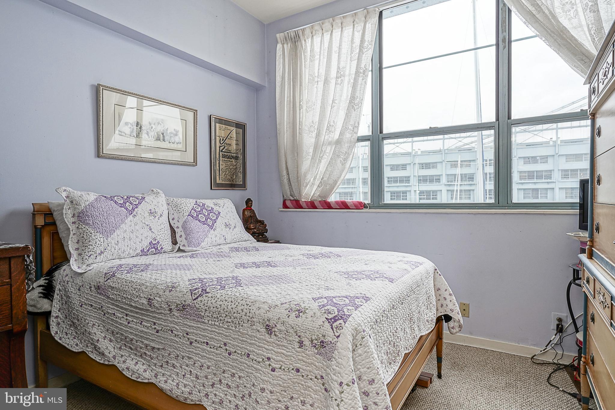 3 N Columbus Blvd #Pl231