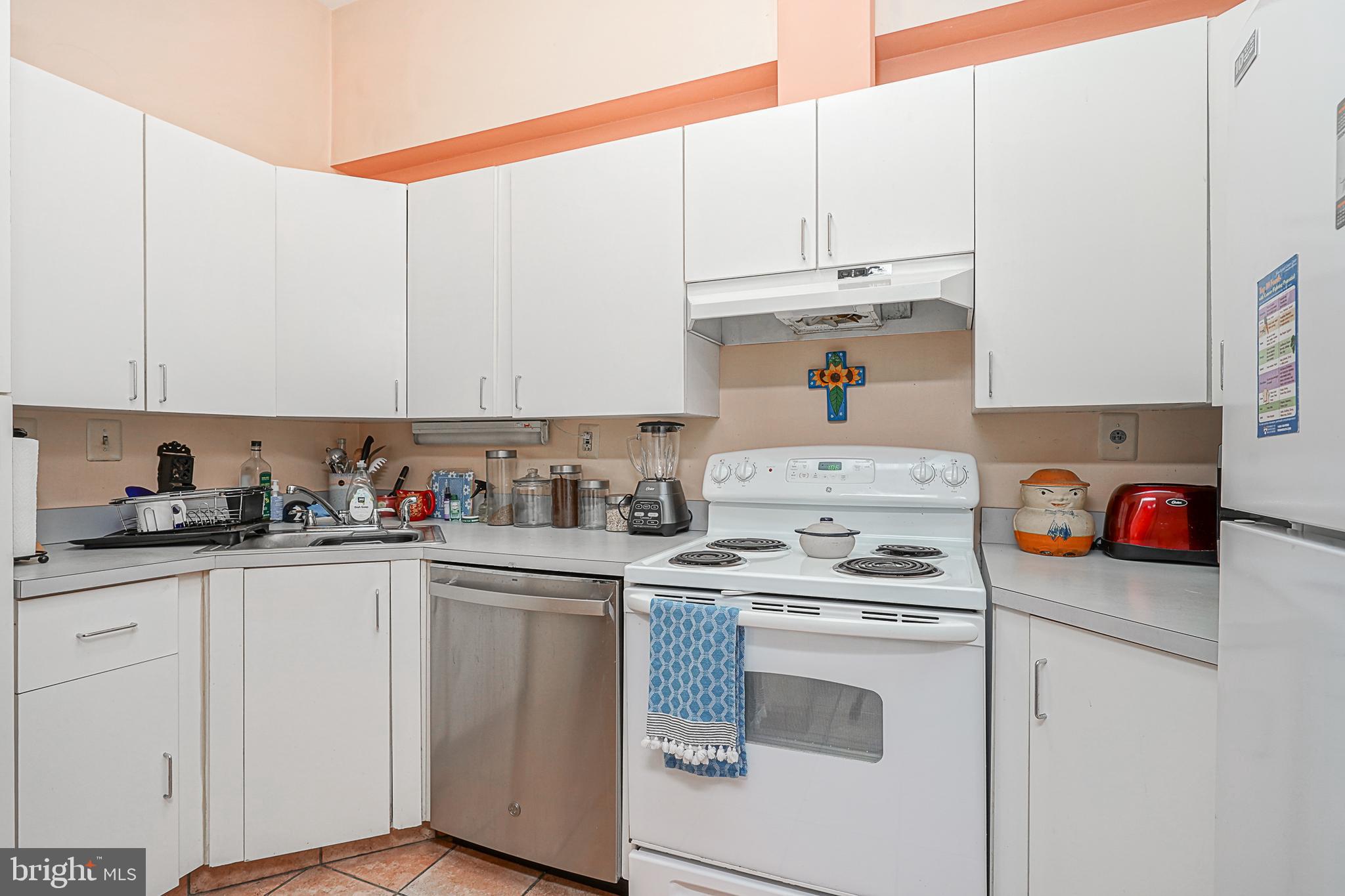 3 N Columbus Blvd #Pl231