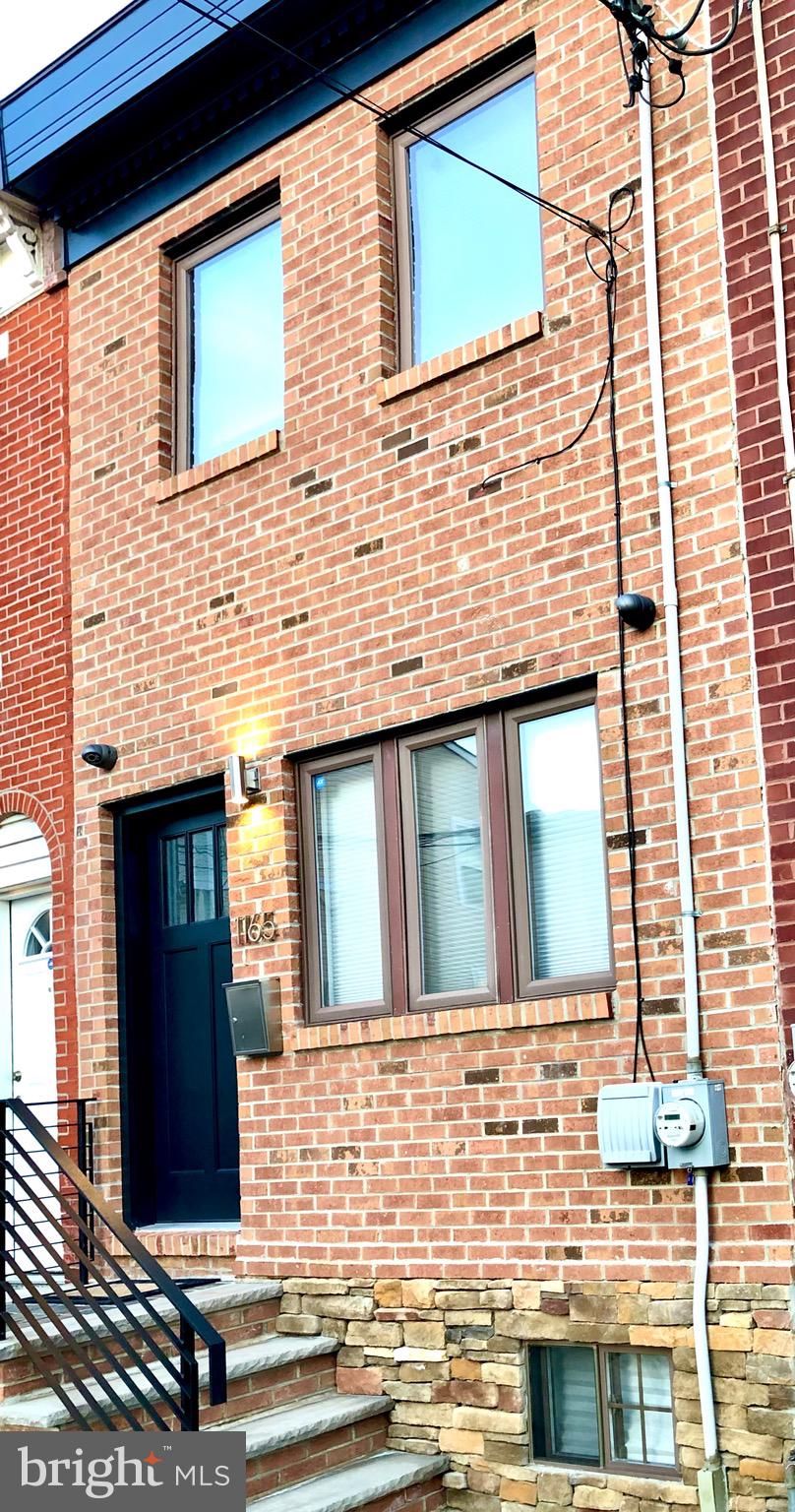 1165 S MOLE ST