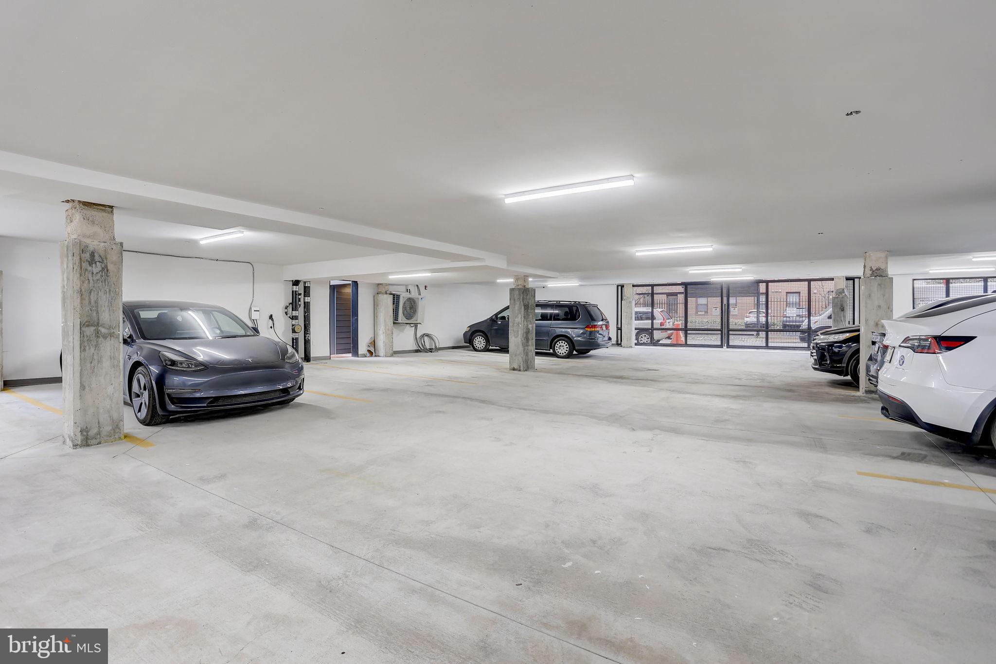 211 VINE ST #201