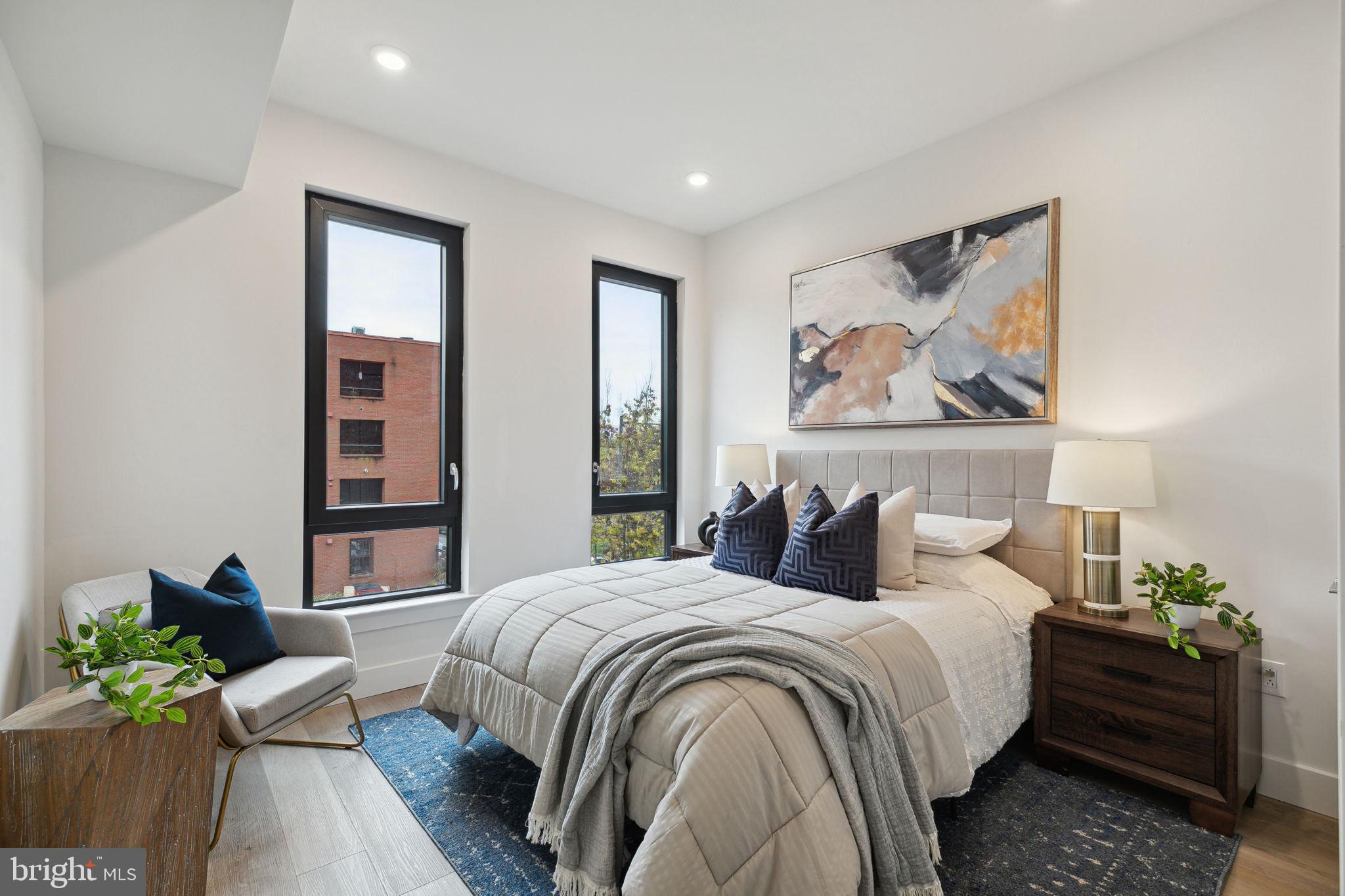 211 VINE ST #201