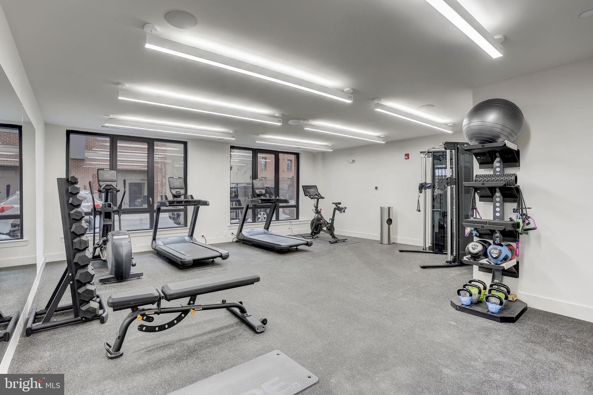 211 VINE ST #201