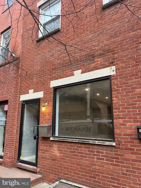 1719 South St