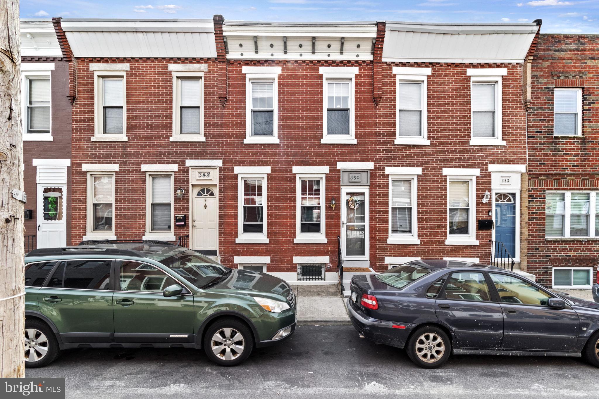 350 Daly St