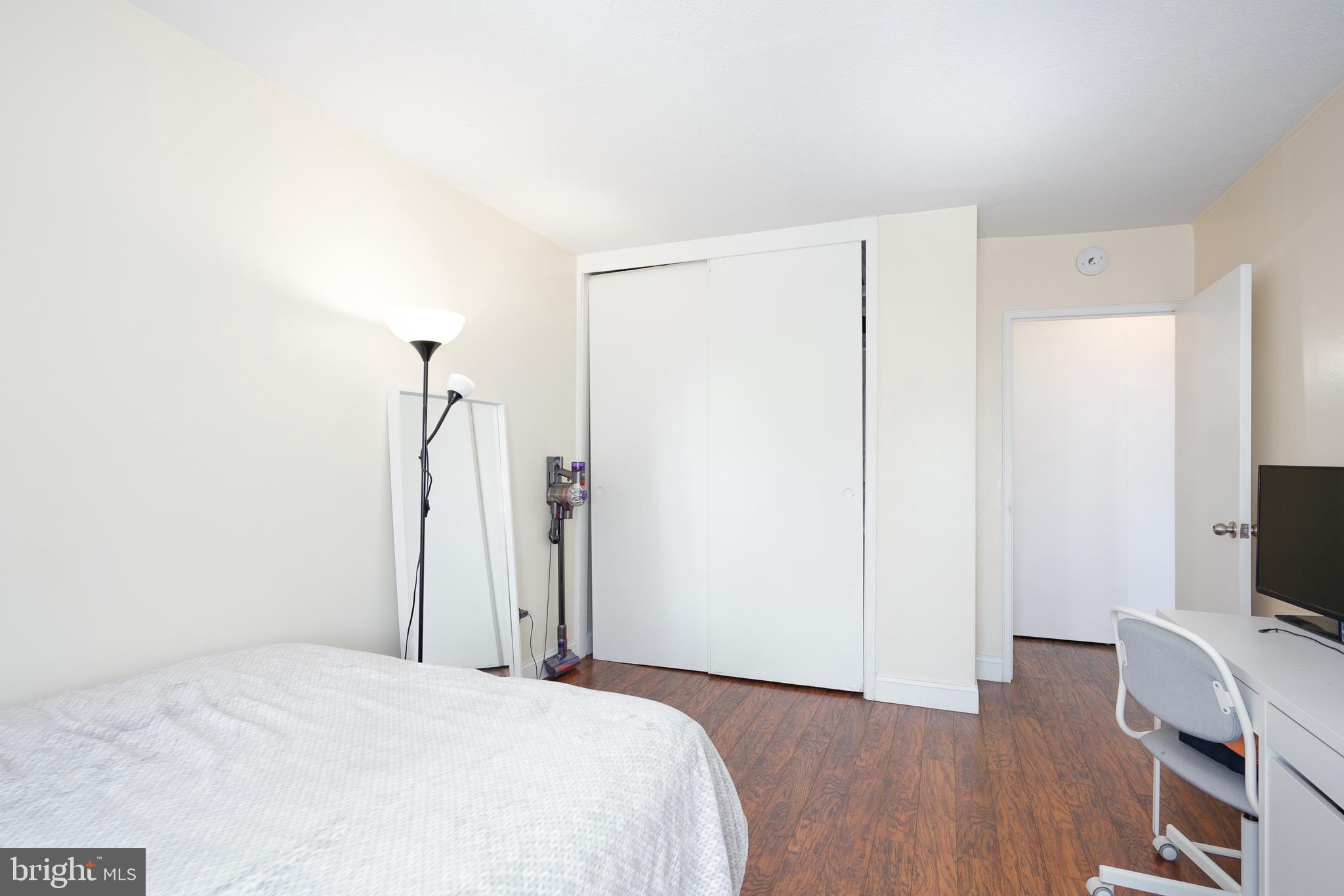 2101-17 Chestnut St #1110