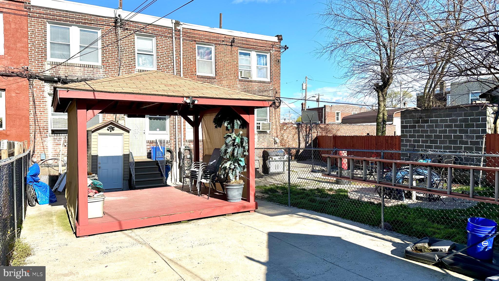 1966 N Pratt St