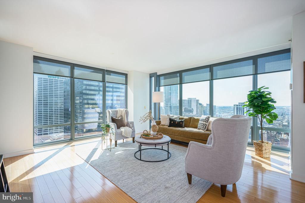 2101 Market St #3006