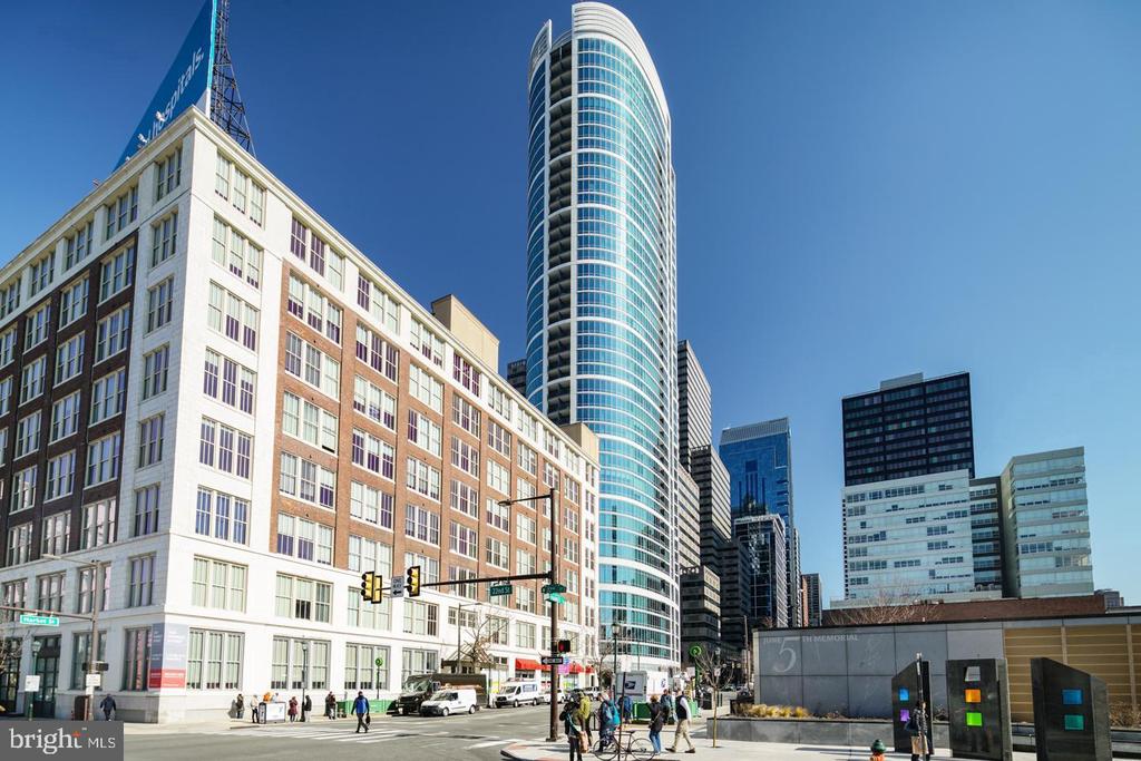 2101 Market St #3006