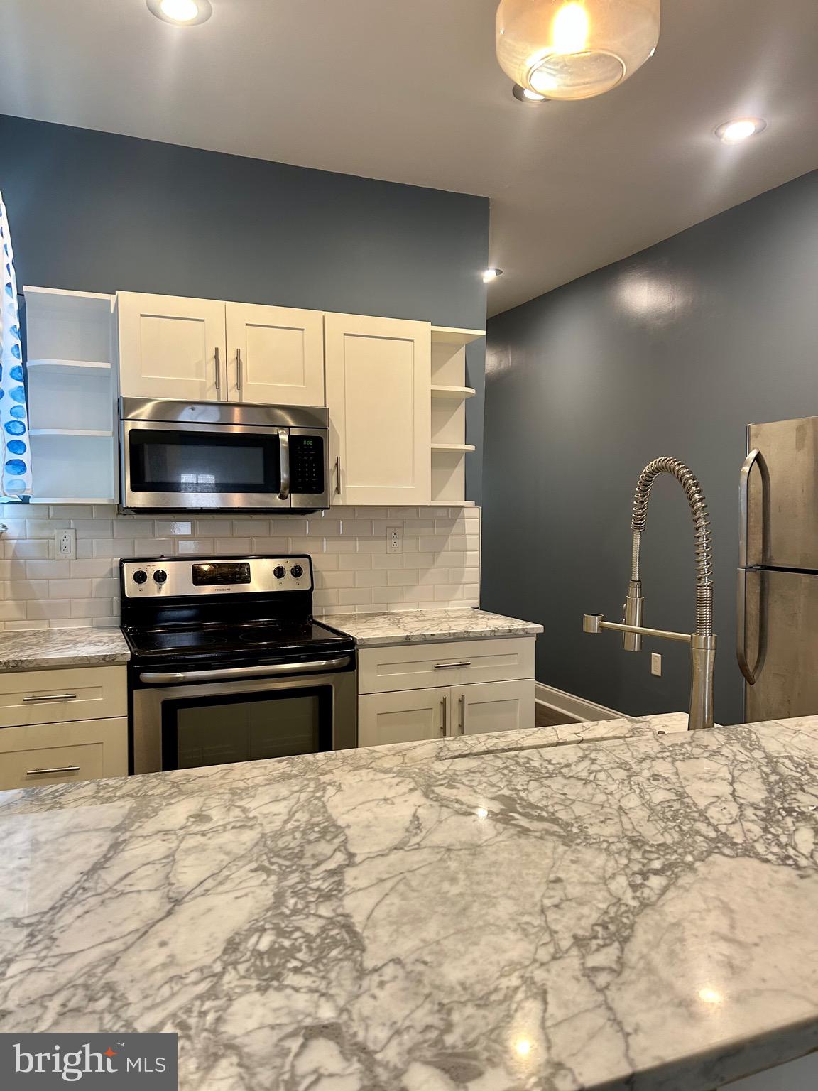 3013 W OXFORD ST #UNIT #1