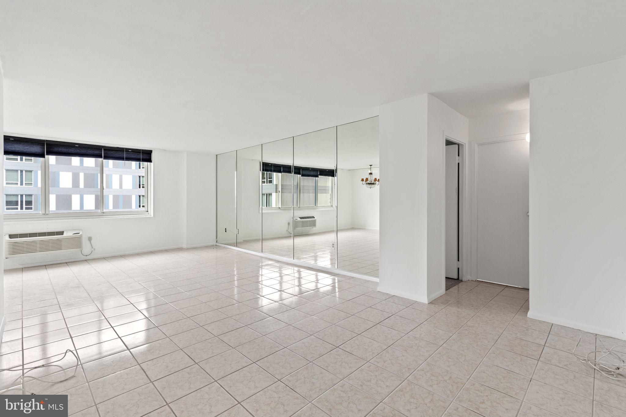 1901 John F Kennedy Blvd #901