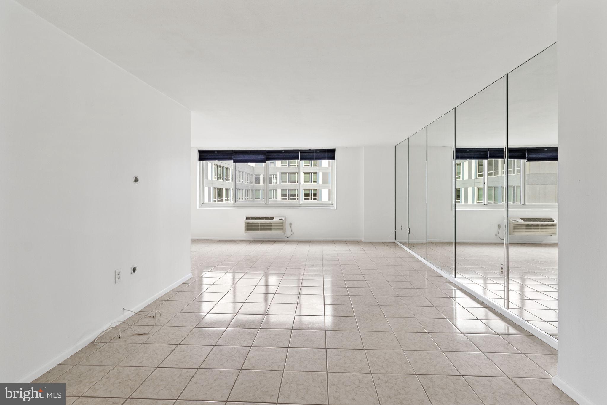 1901 John F Kennedy Blvd #901