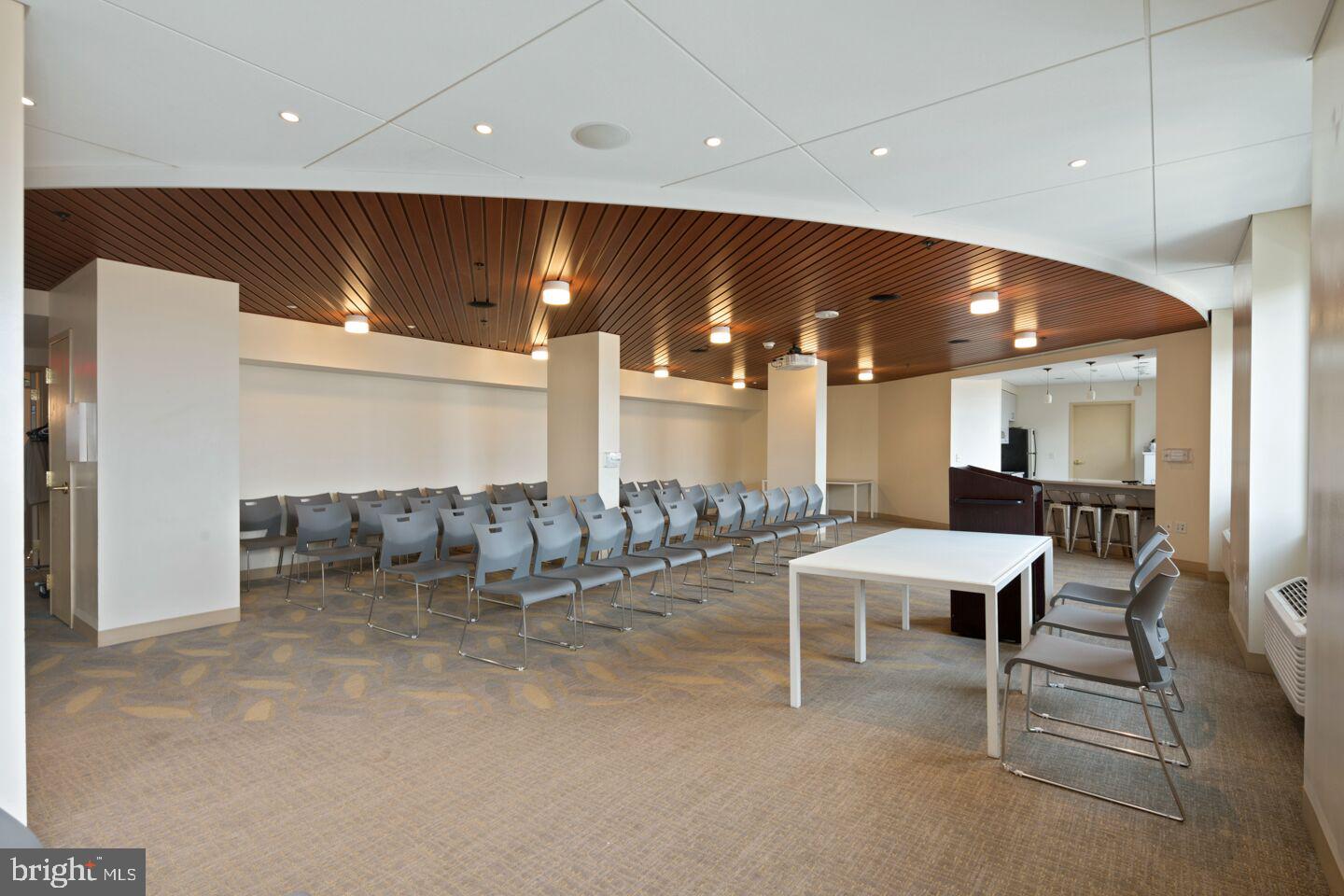 1901 John F Kennedy Blvd #901