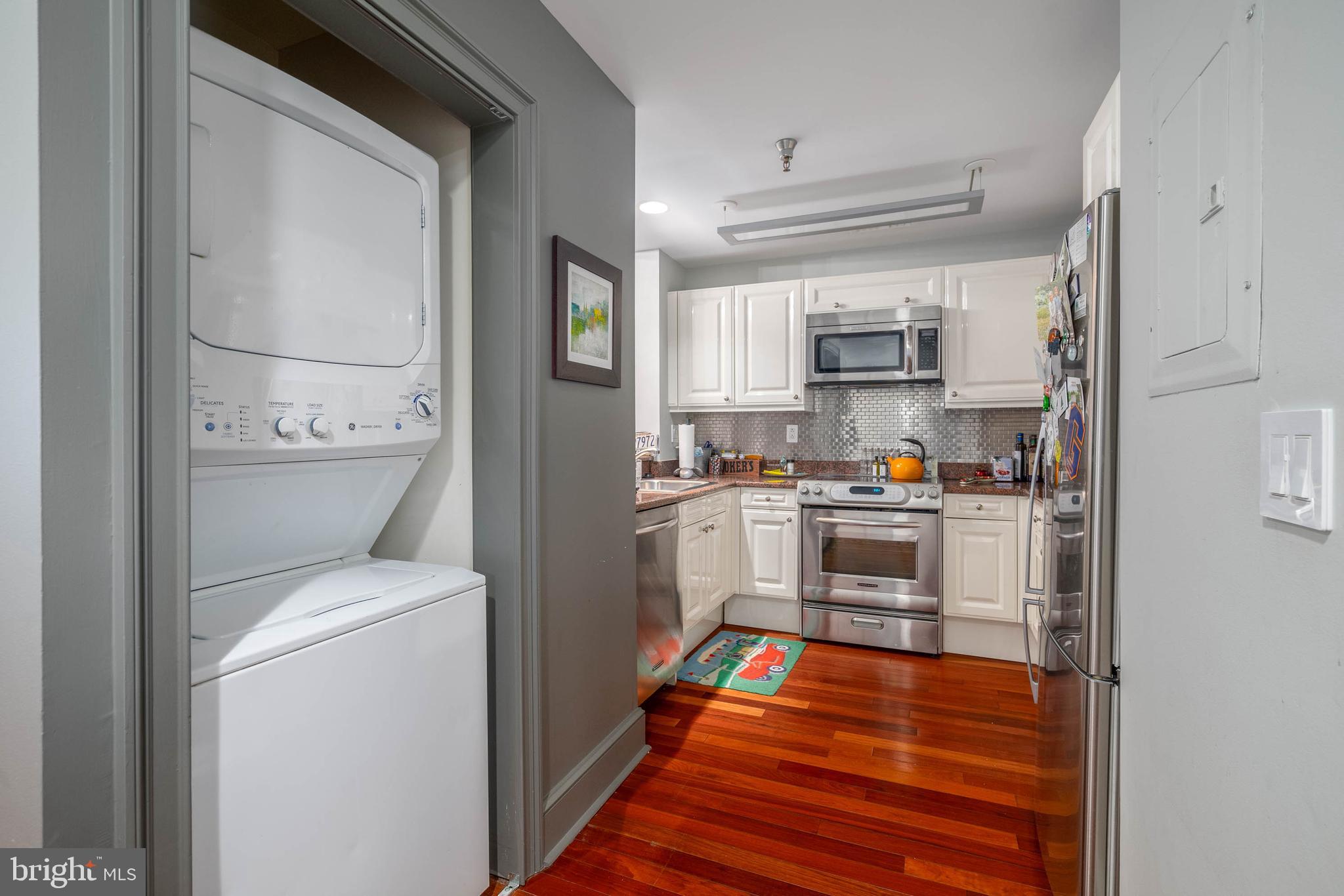 1500 Chestnut St #18h