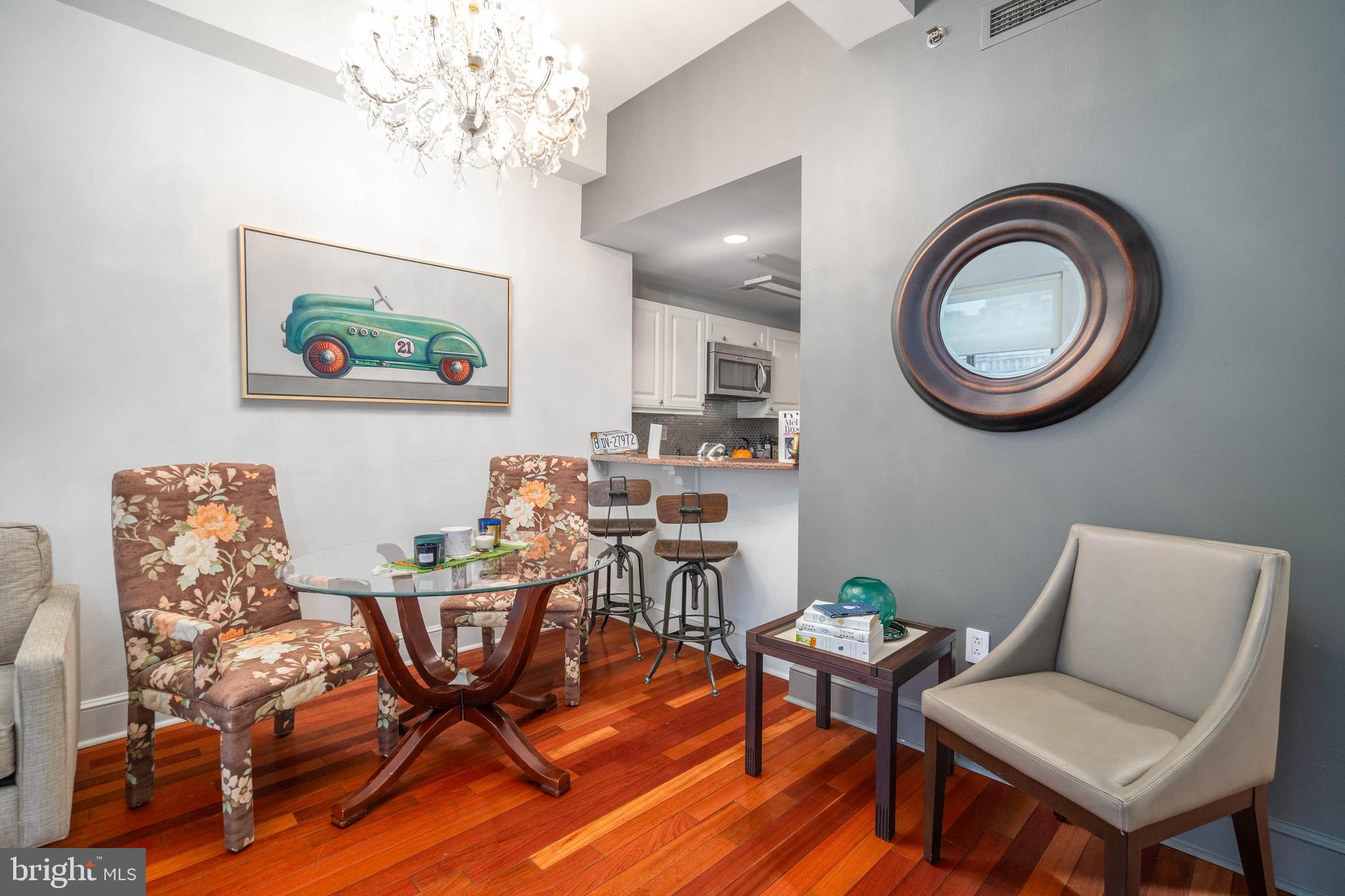 1500 Chestnut St #18h