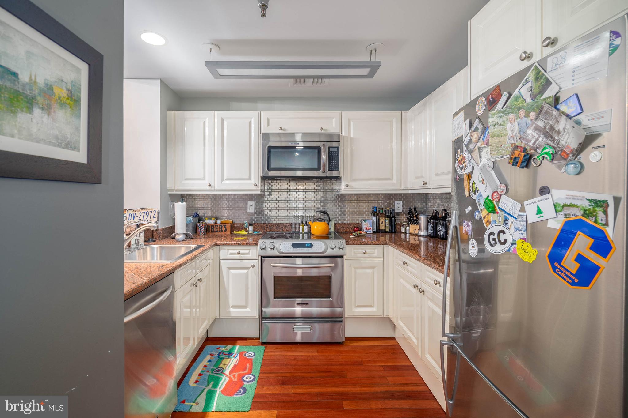 1500 Chestnut St #18h