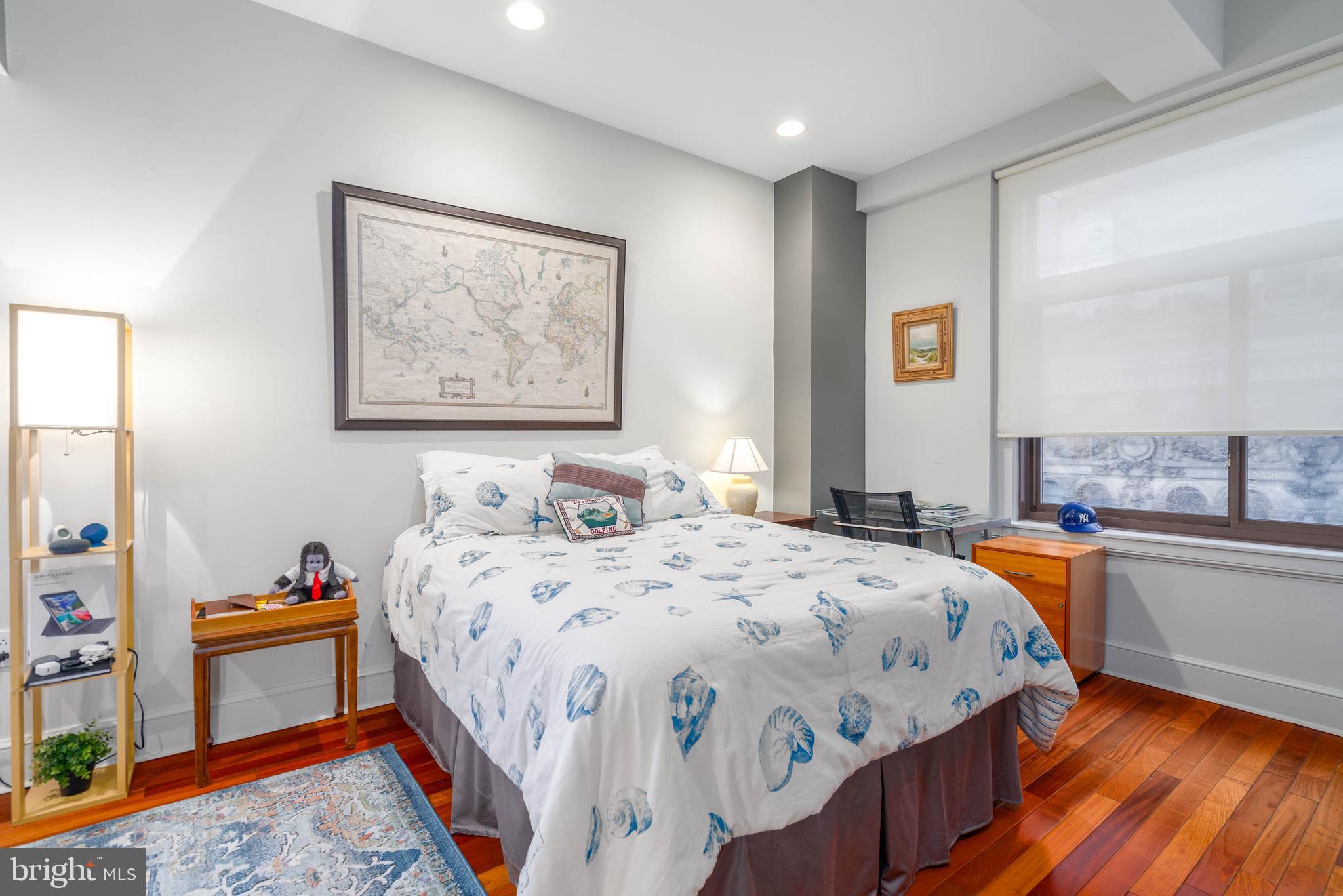 1500 Chestnut St #18h