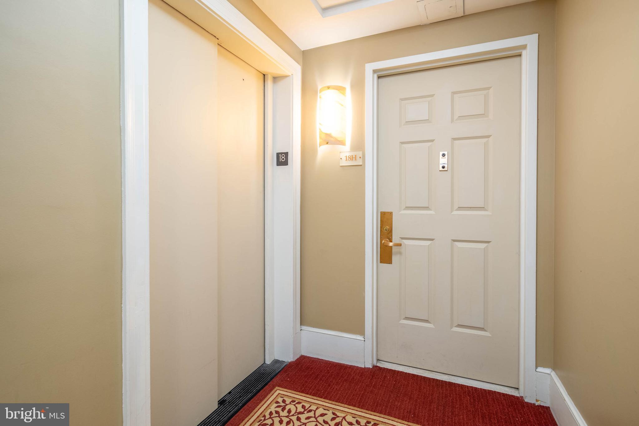 1500 Chestnut St #18h