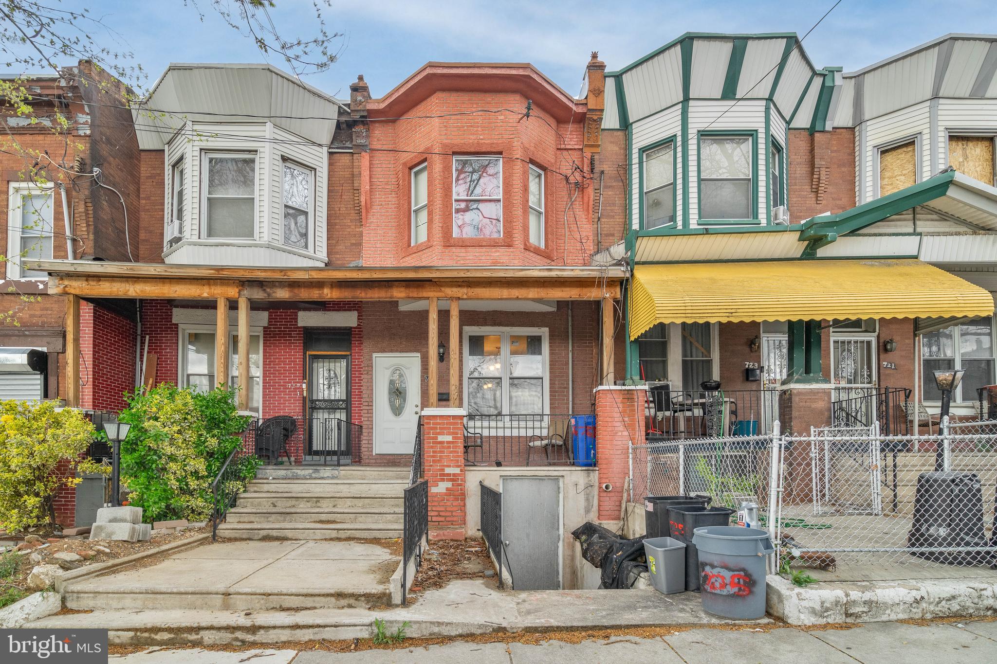 725 W ALLEGHENY AVE #1