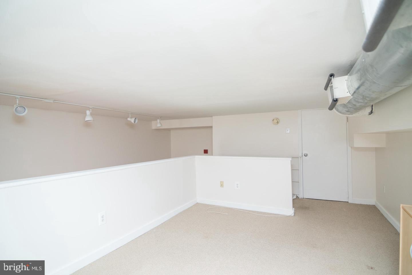 1035 Spruce St #204